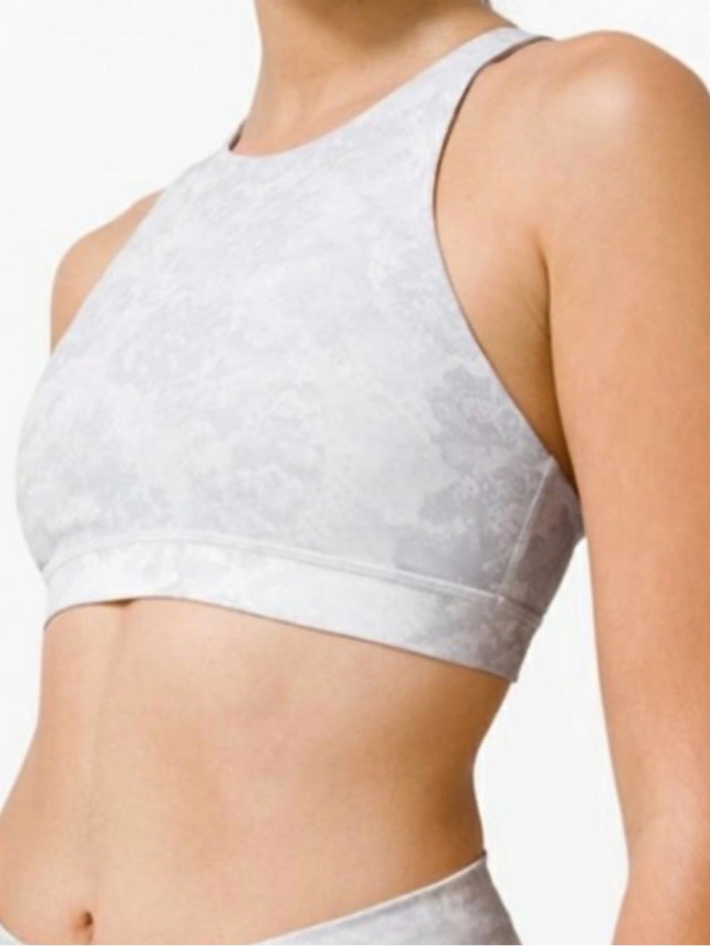 ⭐️Lululemon High Neck Sports Bra⭐️